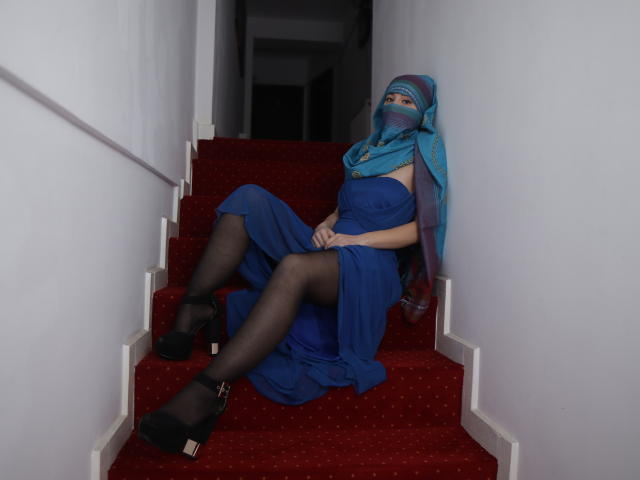 ZaidaArabian - Live sex cam - 19393574