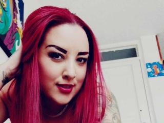 AngelyRed - Live sex cam - 19396070