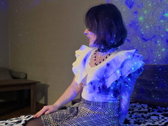 MoulineLady - Live Sex Cam - 19396926