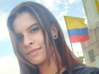 TonyaMansson - Live sex cam - 19397606