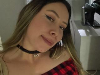 JanneLowry - Live porn & sex cam - 19402466