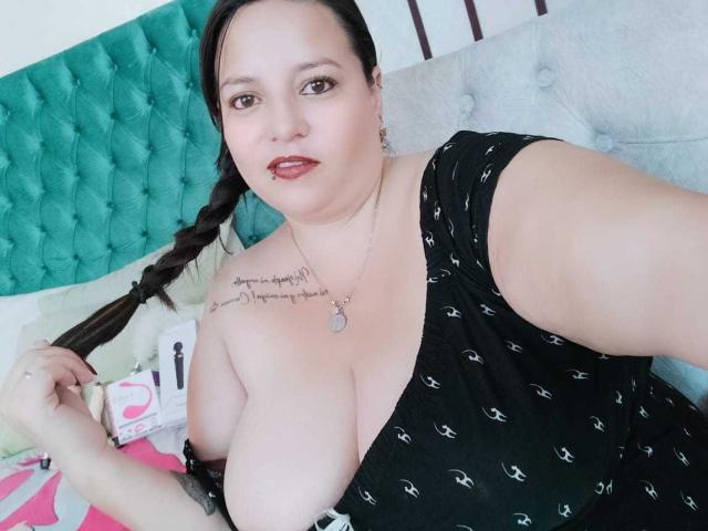 SkayLaraWalker - Live sex cam - 19402906