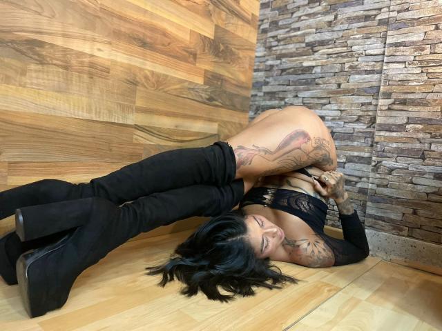 AmberLi - Live porn &amp; sex cam - 19402962