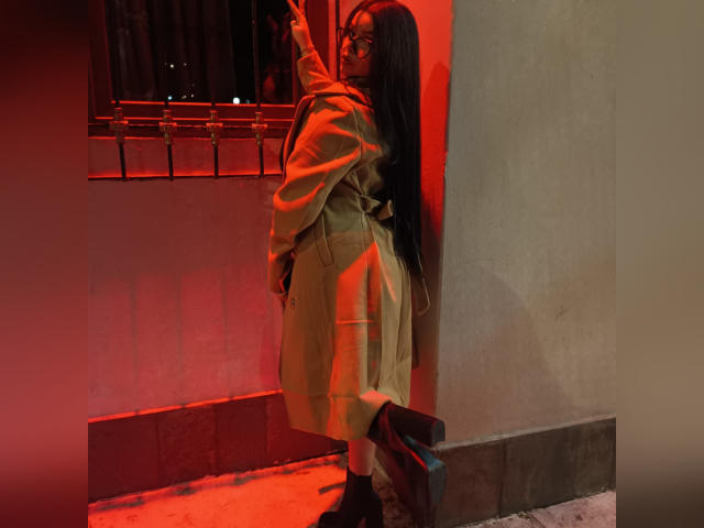 BrithneyLee - Élő pornó és szexkamera - 19405074