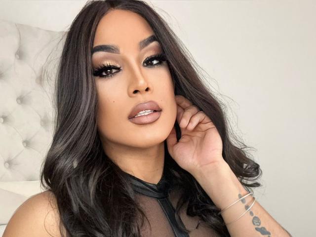 CarlyMartiness - Sexe cam en vivo - 19409922