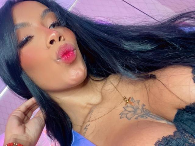 FiorellaBossh - Live porn &amp; sex cam - 19417306