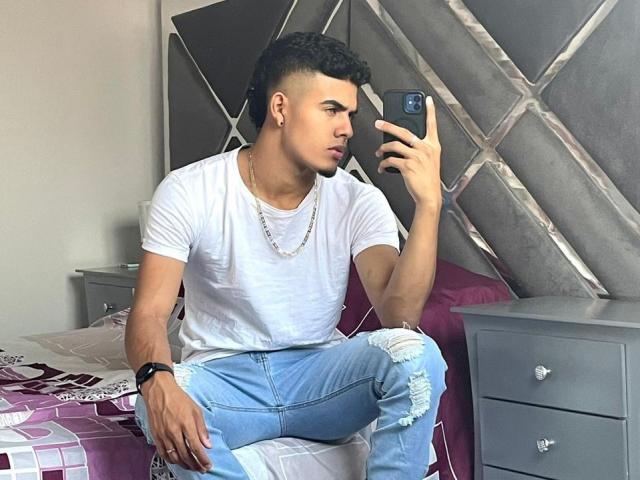 AlejandroKym - Sexe cam en vivo - 19424438