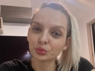 DouceAmelia - Live sexe cam - 19434990