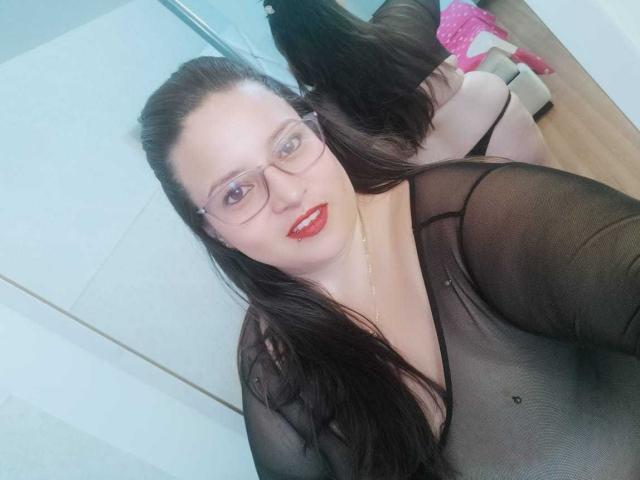 SkayLaraWalker - Live porn &amp; sex cam - 19436670
