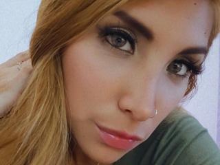 Stephaniez - Live porn &amp; sex cam - 19437318