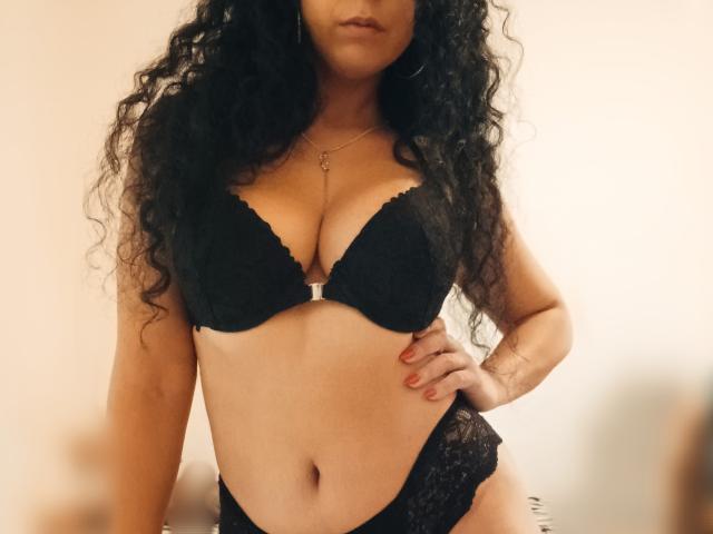 KellyLoveOF - Live sexe cam - 19479018