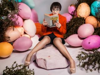 QHari - Live Sex Cam - 19485378