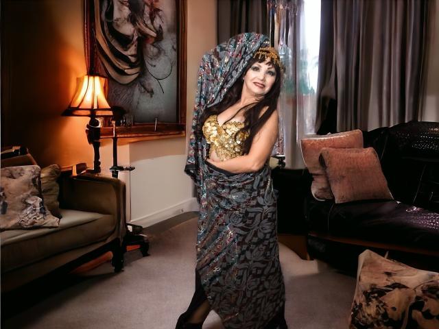 QHari - Live sex cam - 19485390