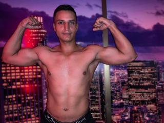 GabrielEmilio69 - Live sex cam - 19488330