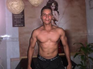 GabrielEmilio69 - Live sex cam - 19488338