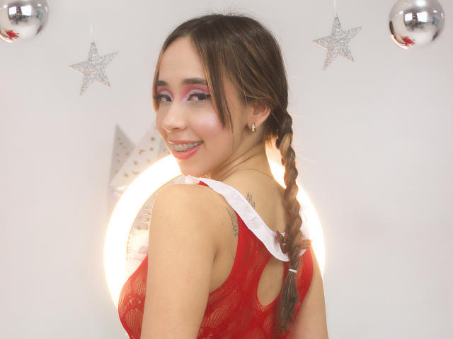 KloeCollins - Live porn &amp; sex cam - 19489566