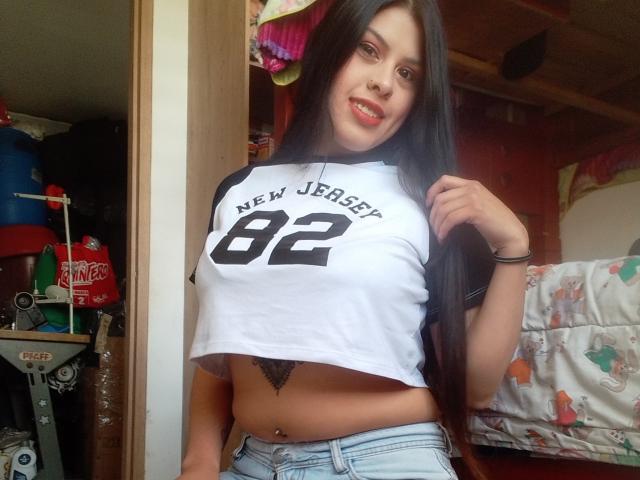 ElaiaBakerr - Live sex cam - 19493366