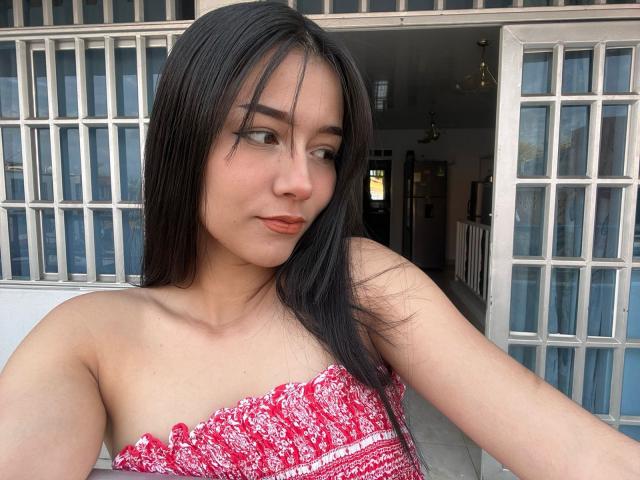 DeisyWest - Live porn &amp; sex cam - 19494690