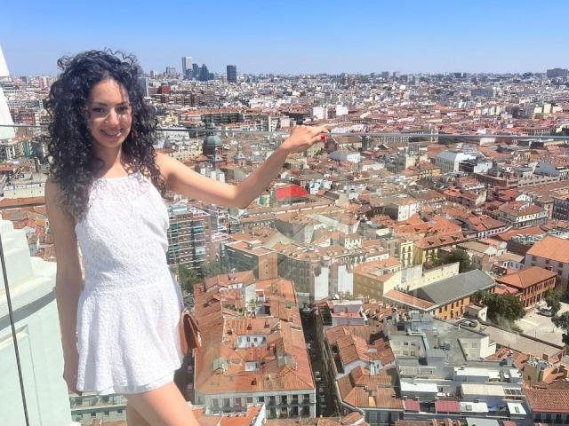 MoniqueCurlz - Live Sex Cam - 19495438