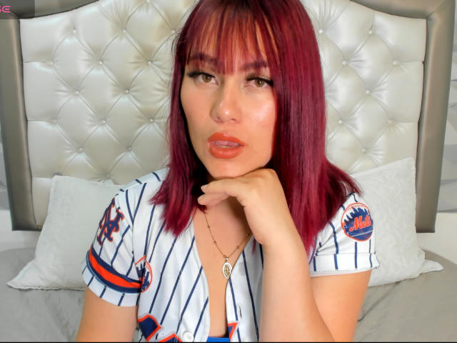 LioraJenkins - Live sex cam - 19496638