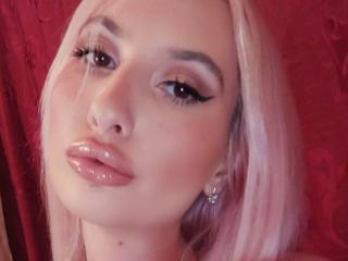 ElzaKom - Live porn & sex cam - 19497070