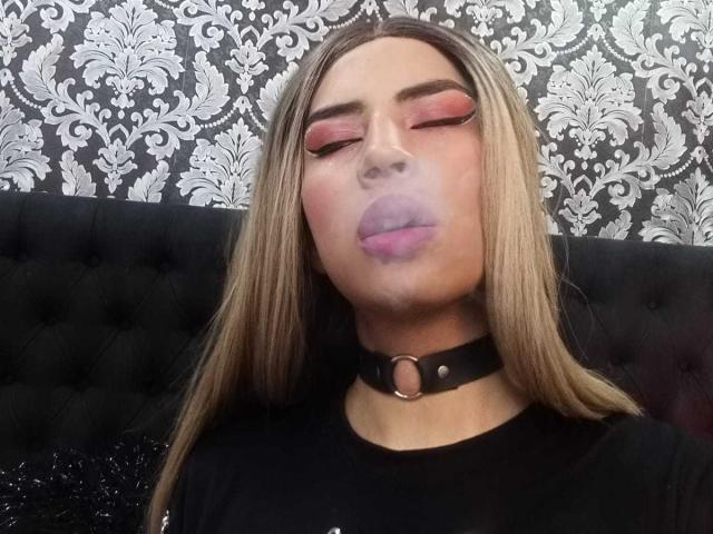 BrianaHollis - Live porn &amp; sex cam - 19501338