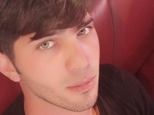 TastyJames - Live sex cam - 19501422
