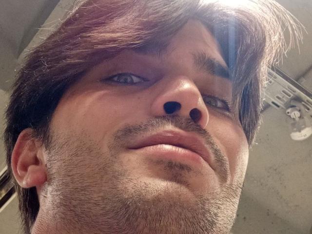 TastyJames - Live sex cam - 19501466