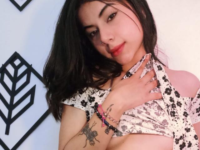 ValWatson - Live sex cam - 19502018