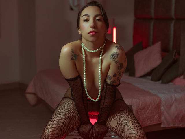 KeitlyBlue - Live porn &amp; sex cam - 19502938