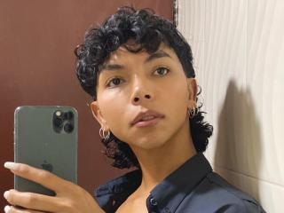 XHenisa - Live sex cam - 19509206