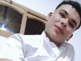 GianAndCeleste - Live sexe cam - 19511202
