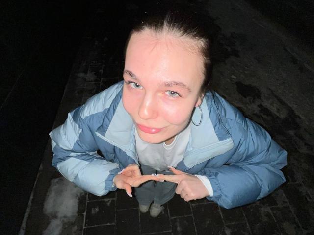 MiracleGini - Live sex cam - 19517602