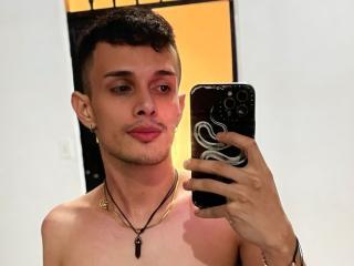 SlimLewis - Live sexe cam - 19518674