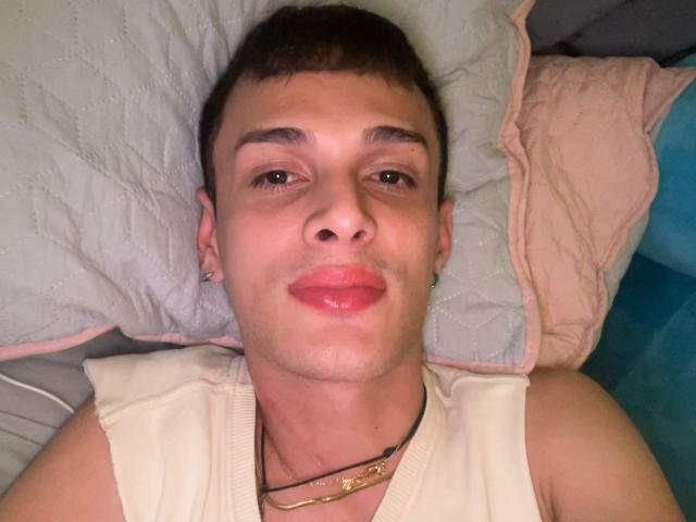 SlimLewis - Sexe cam en vivo - 19518702