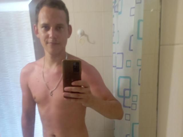 StormBruce - Live sex cam - 19519382