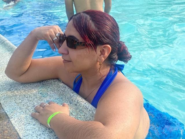 NahelaBigMelonsX - Sexe cam en vivo - 19527738