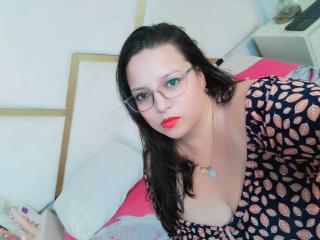 SkayLaraWalker - Live sex cam - 19528878