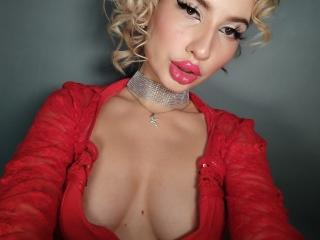 ElzaKom - Live sexe cam - 19538462