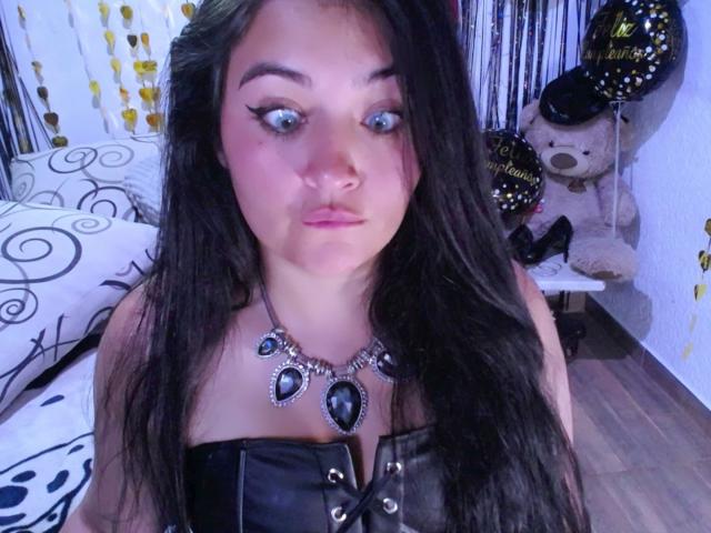 LindaSophieX - Live sexe cam - 19539506