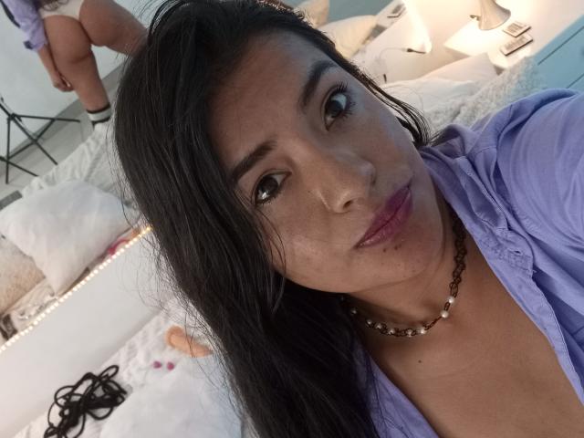 ArianithaXox - Live sexe cam - 19539734