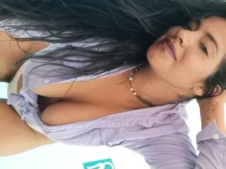 ArianithaXox - Live sex cam - 19539742