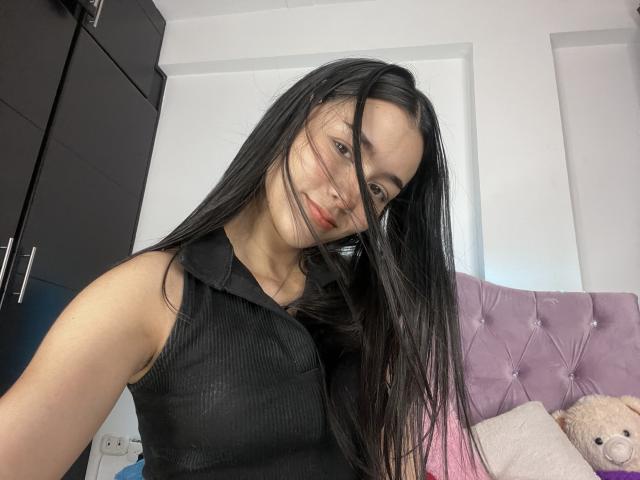 DeisyWest - Live sexe cam - 19549634