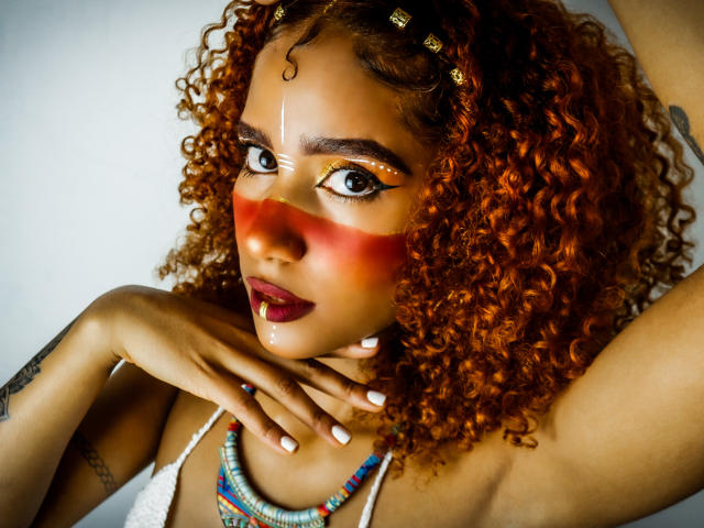 CinthiaWalker - Live sex cam - 19550194