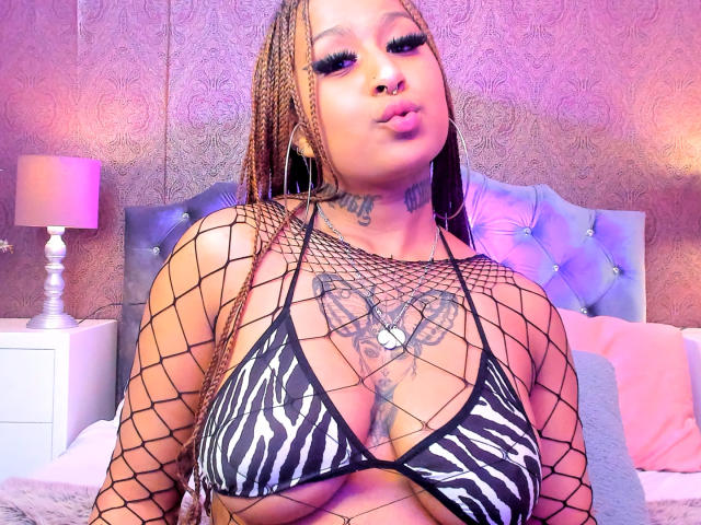 NicolettaCortez - Live porn &amp; sex cam - 19561638