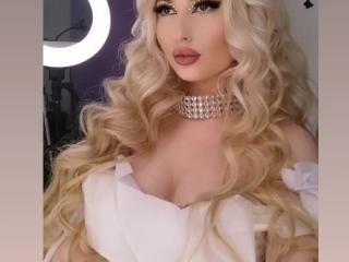 ElzaKom - Live sex cam - 19561990