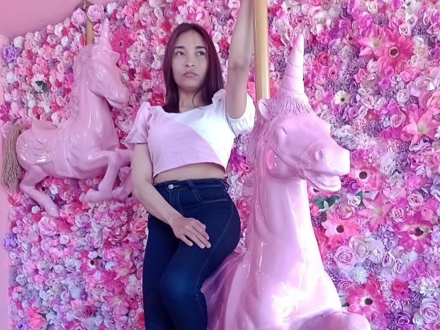 SarahyJhones - Live sex cam - 19571094