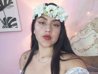 LucyThompsonn - Sexe cam en vivo - 19572386