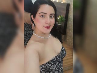 BellaGardner - Live porn & sex cam - 19575810