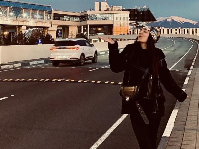 AnnaDutton - Live sexe cam - 19577234